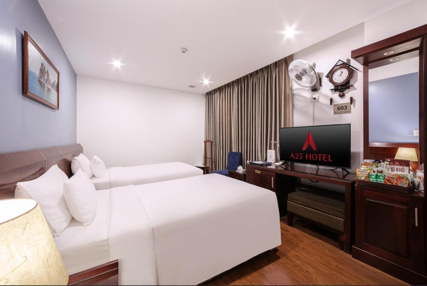 A25 Hotel - 63A Phuong Liet Hanoj Exteriér fotografie